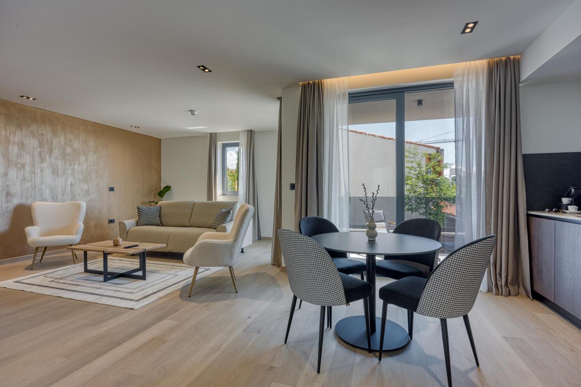Hotel Level 5 - Adults Only